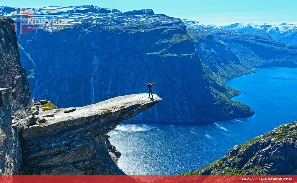 Trolltunga à Odda sur le lac Ringedalsvatnet