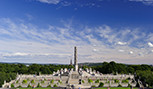 Monolithe de Vigeland dans le parc Frogner à Oslo